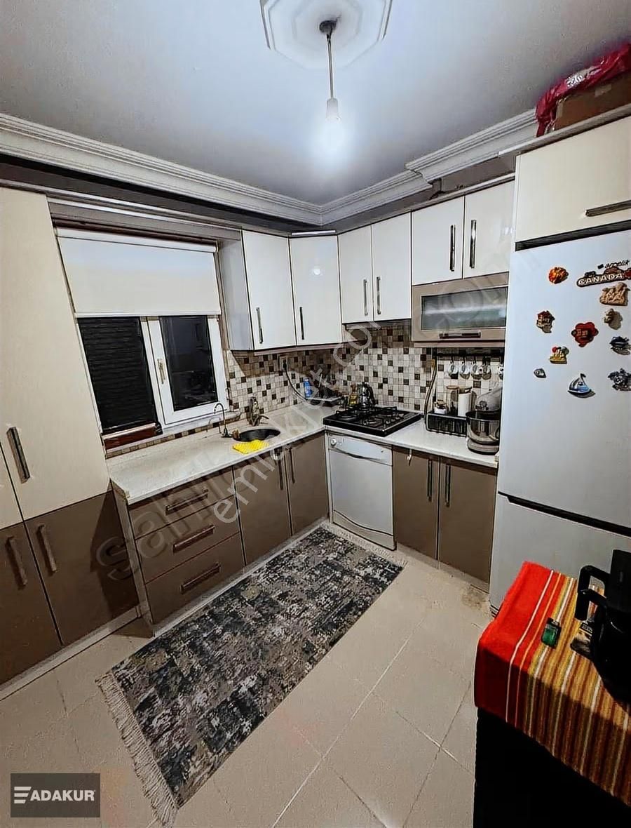 Adakur'dan Küçükçekmece Cuhhuriyet'te Satılık 2+1 Atakat Daire - Görsel 11