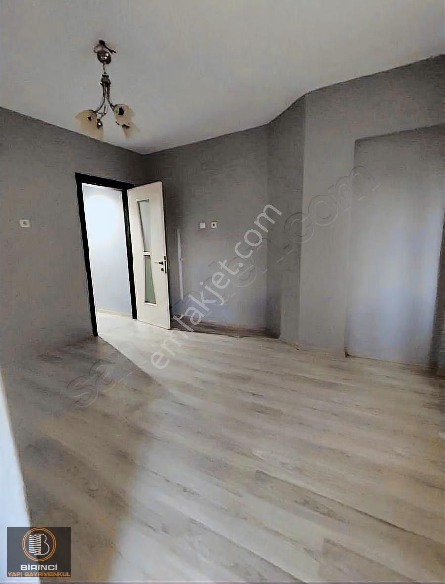 1.yapı'dan Çaybaşı Cadde Konumlu 180 M² Bakımlı Ön Cephe Daire - Görsel 4
