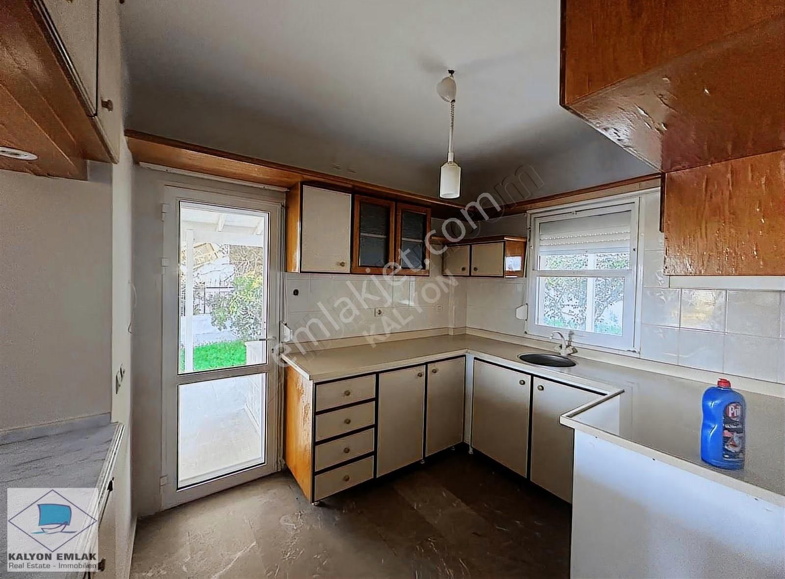 Çeşme Dalyan Alibostan Da Satılık Geniş Bahçeli 3+1 Villa - Görsel 18