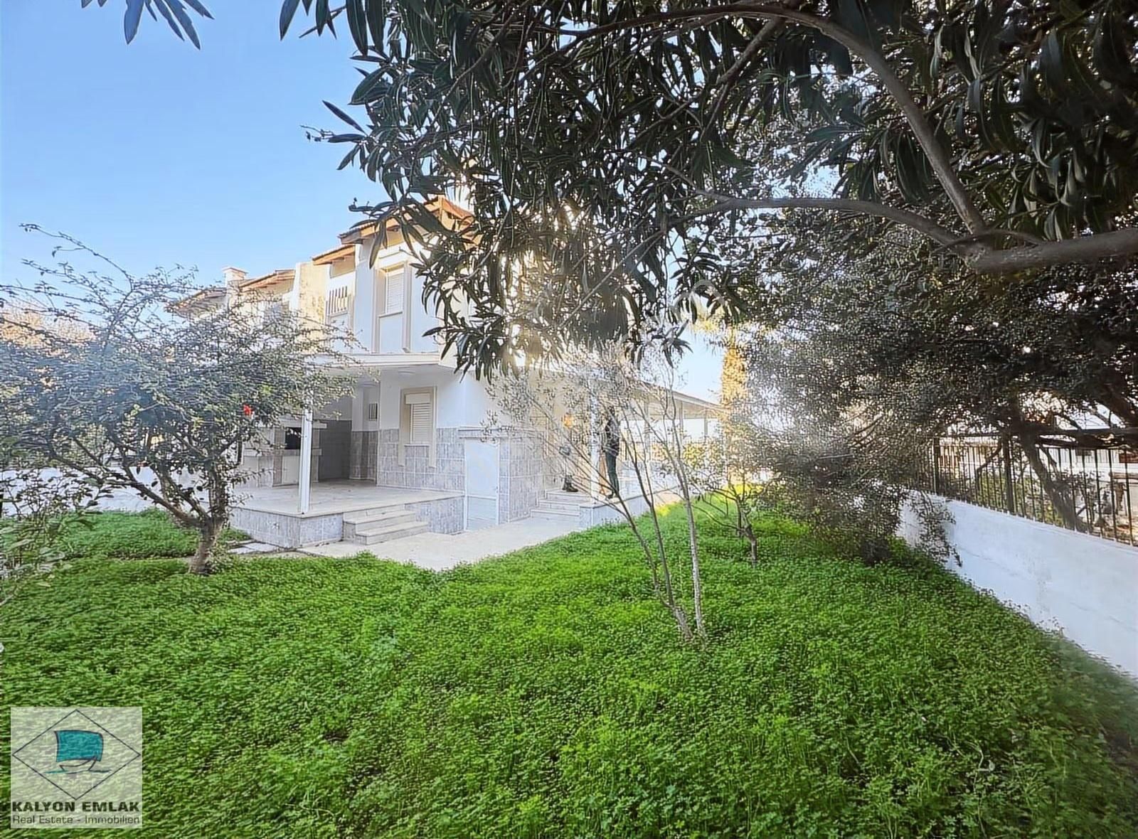 Çeşme Dalyan Alibostan Da Satılık Geniş Bahçeli 3+1 Villa - Görsel 8