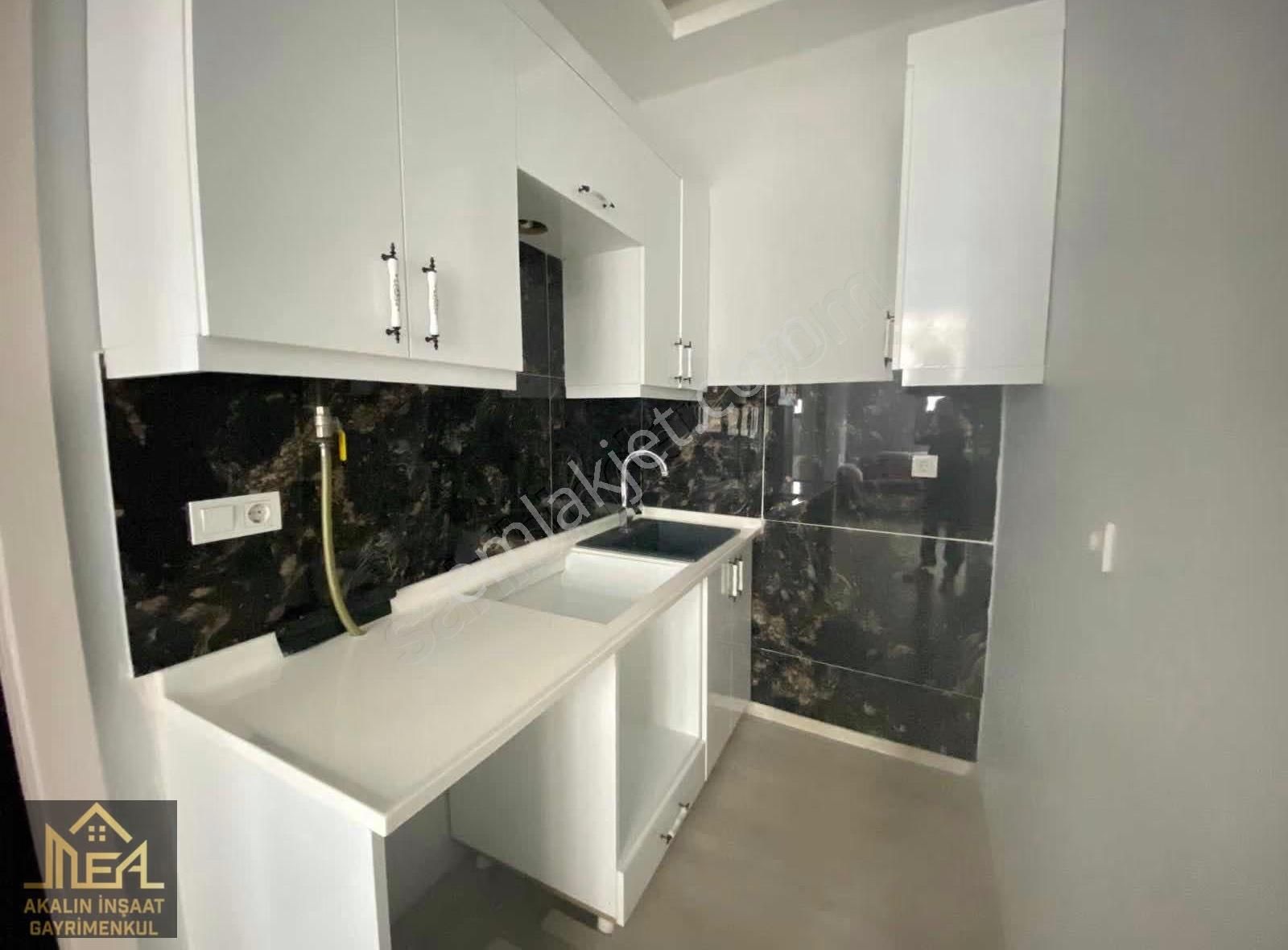 Akalın'dan Bahar Mah. Otopaklı Asansörlü 1+1 Satılık Daire - Görsel 18