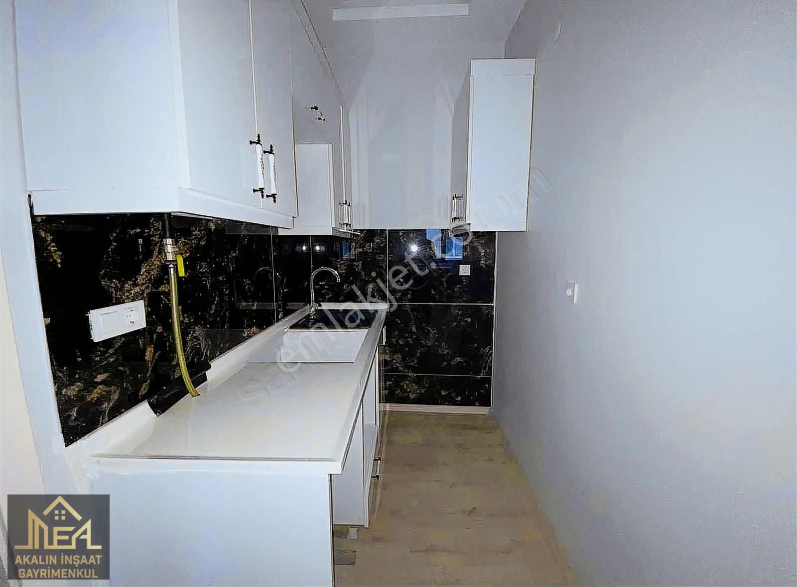 Akalın'dan Bahar Mah. Otopaklı Asansörlü 1+1 Satılık Daire - Görsel 13