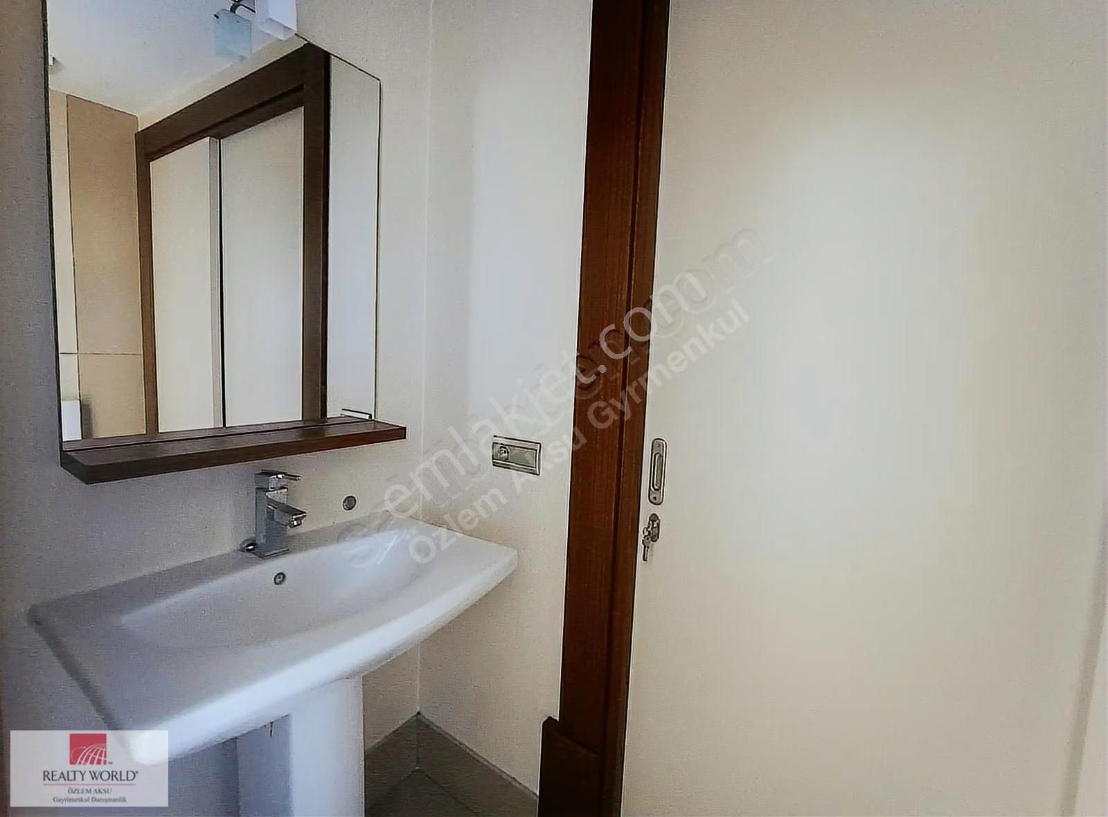 Ağaoğlu Eltes Gold'da Kiralık Özel Dekorasyonlu 1+1 Daire - Görsel 23