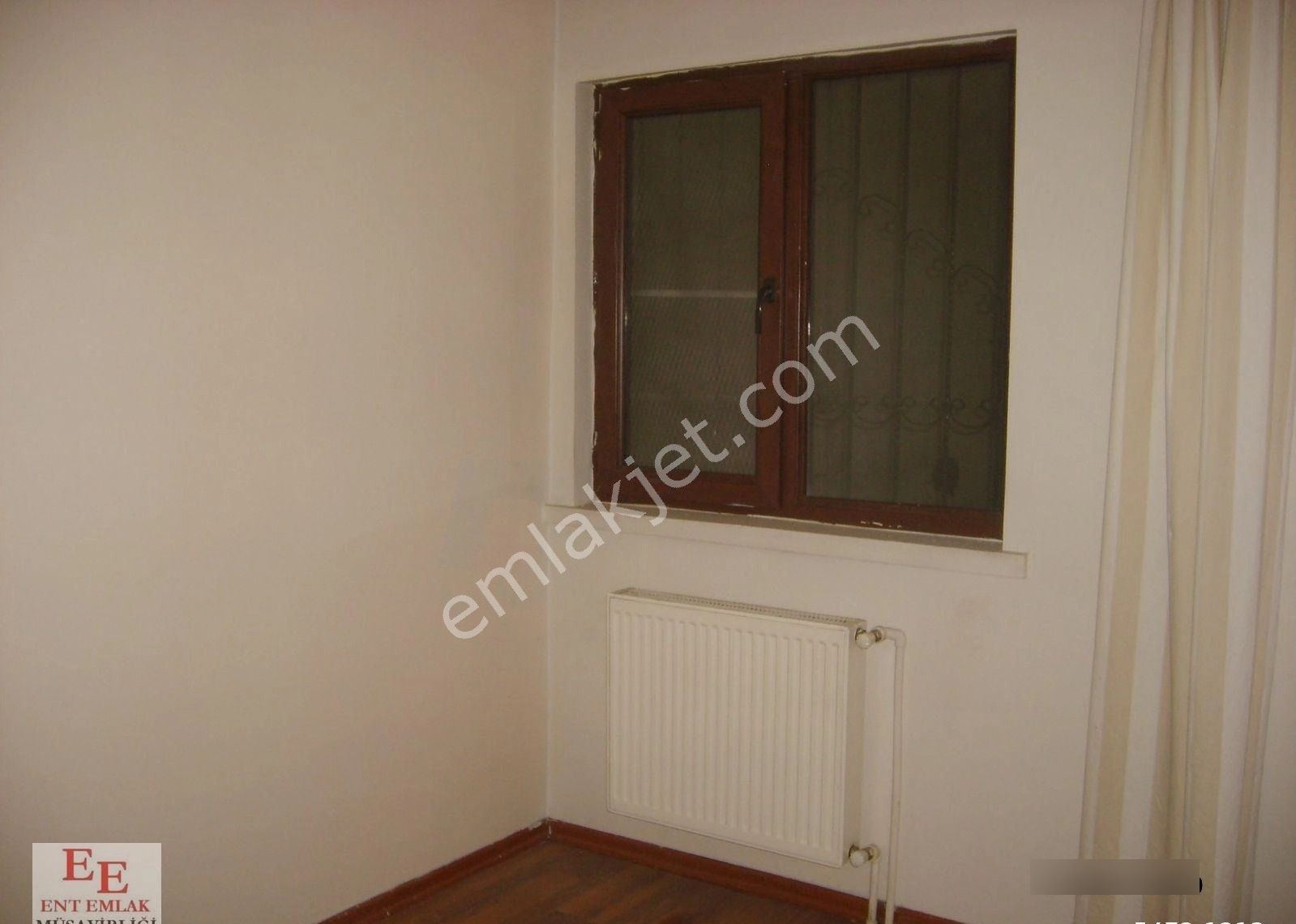 Bahçeli 5.sokaskta 2+1 Kombili Giriş Ön - Görsel 3