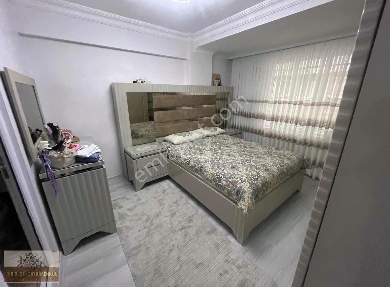 50.yıl Mah Satılık 2+1 Caddeye Yakın Ebeveyn Banyolu Yüksk Giriş - Görsel 4