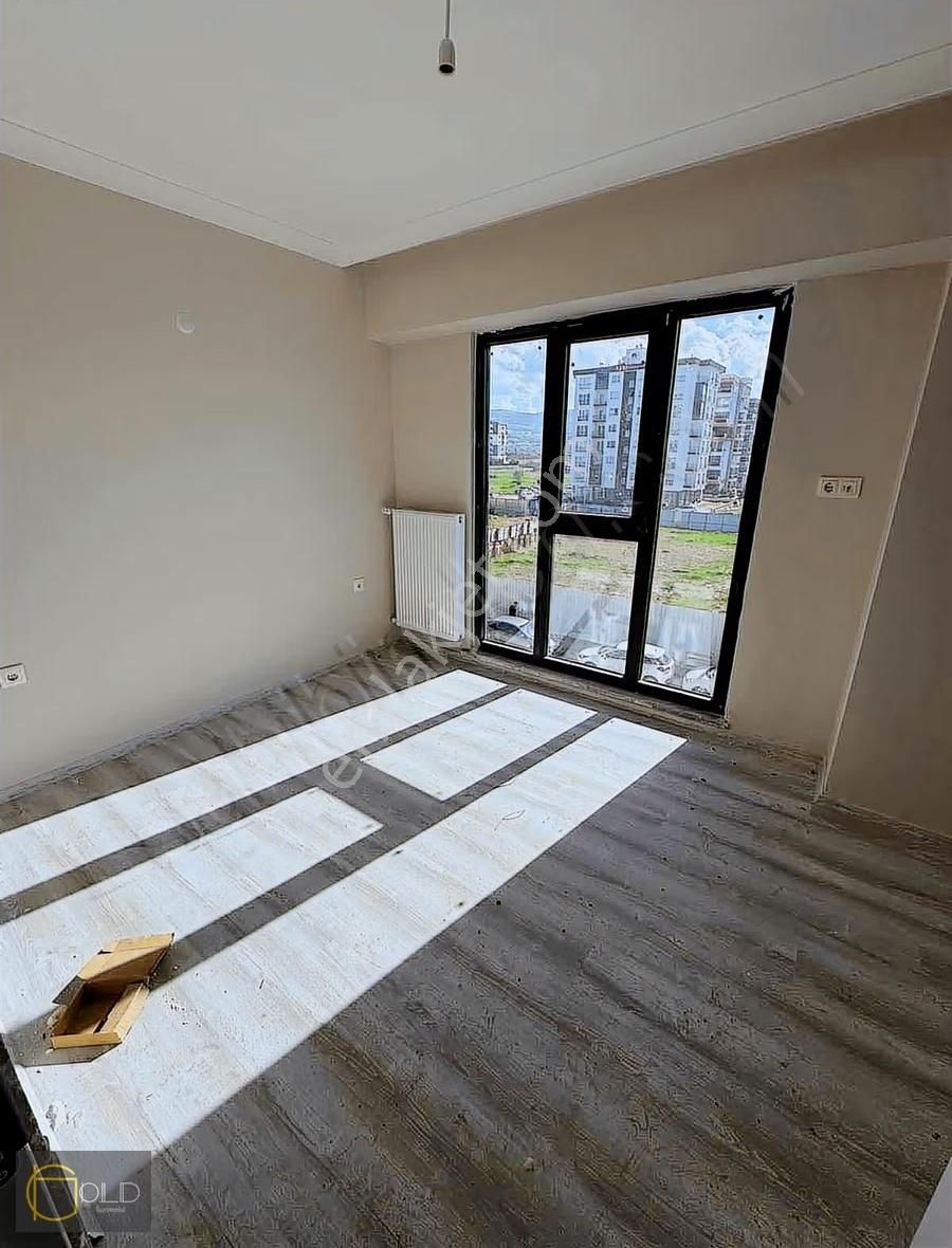 İsmetpaşa Mahallesin De Arakat Ayrı Mutfaklı 2+1 Daire - Görsel 12