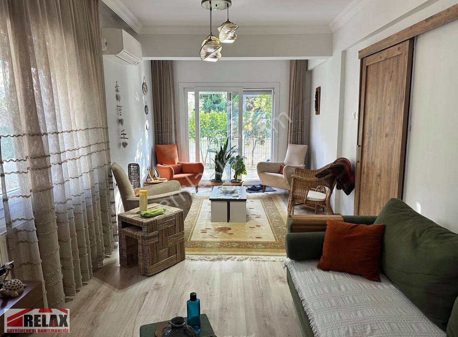 Urla Zeytinalanı | 4+1 Full Tadilatlı Villa | 3 Tarafı Bahçeli - Görsel 9