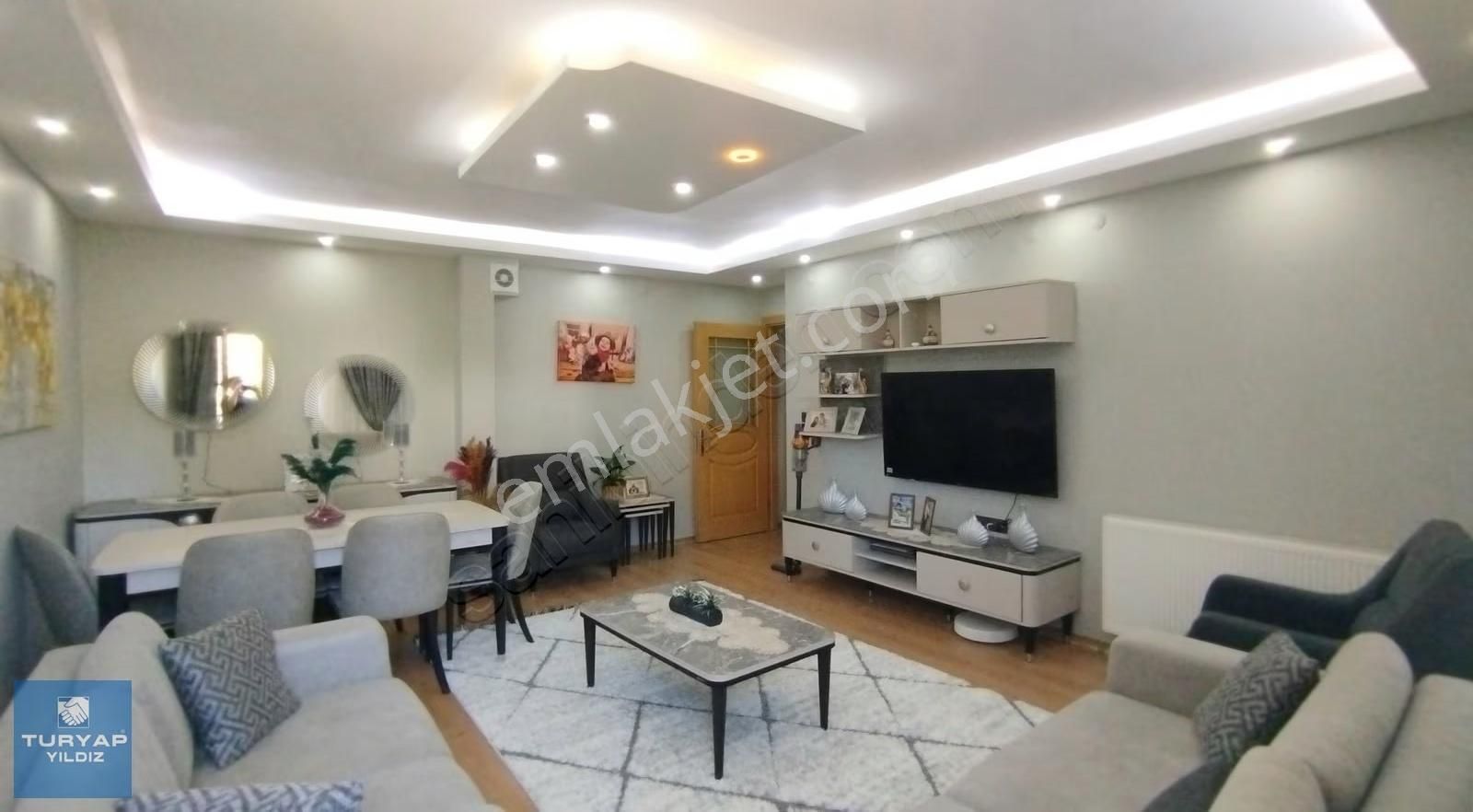 Turyap'tan Merkezi Konumda Lüks 3+1 Teraslı Panoramik Manzaralı - Görsel 2