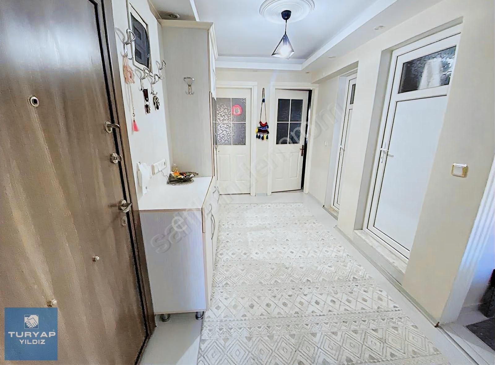 Turyap'tan Buca Çamlıkule Mah.arakat/ D.gazlı/balkonlu/3+1 Daire - Görsel 10