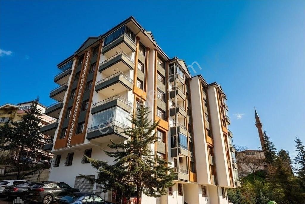 Uzman Emlak Ofisinden İncirli Mh.de 3.kat Konumunda Isı Yalıtımlı Bağımsız 3+1 Daire - Görsel 6