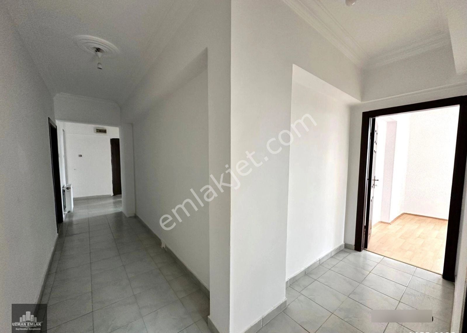 Uzman Emlak Ofisinden İncirli Mh.de 3.kat Konumunda Isı Yalıtımlı Bağımsız 3+1 Daire - Görsel 14