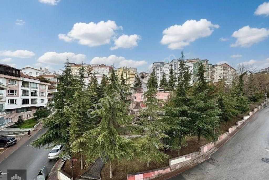 Uzman Emlak Ofisinden İncirli Mh.de 3.kat Konumunda Isı Yalıtımlı Bağımsız 3+1 Daire - Görsel 22