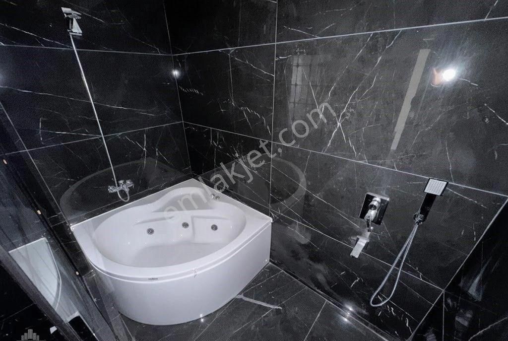 Uzman Emlak'tan Yozgat Bulvarında Site İçerisinde 4+1 Ultra Lüx Daire - Görsel 33