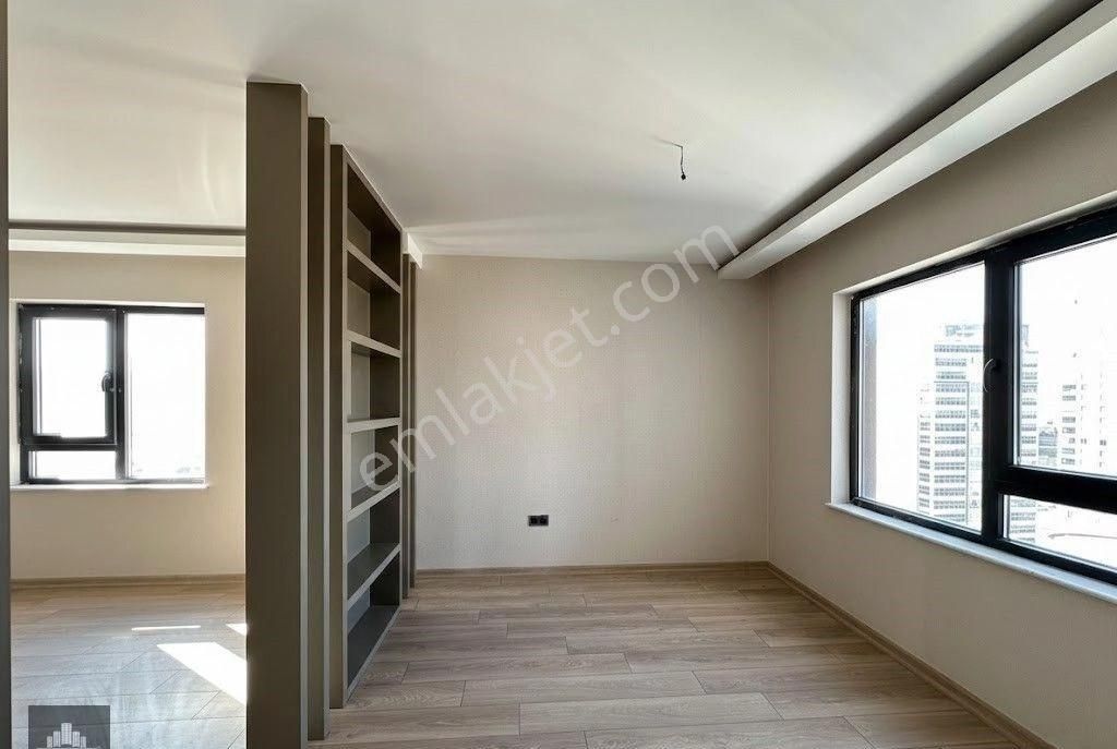 Uzman Emlak'tan Yozgat Bulvarında Site İçerisinde 4+1 Ultra Lüx Daire - Görsel 10