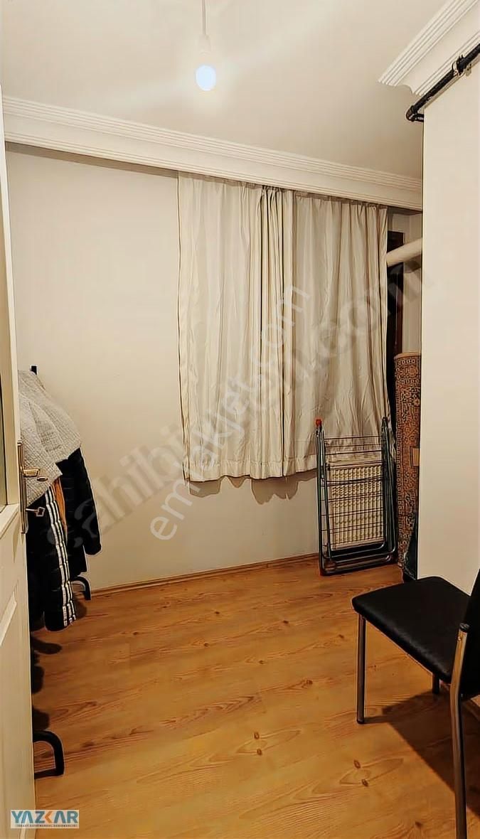 Metrobüse 5 Dk Mesafede Satılık 2+1 Giriş Kat - Görsel 12