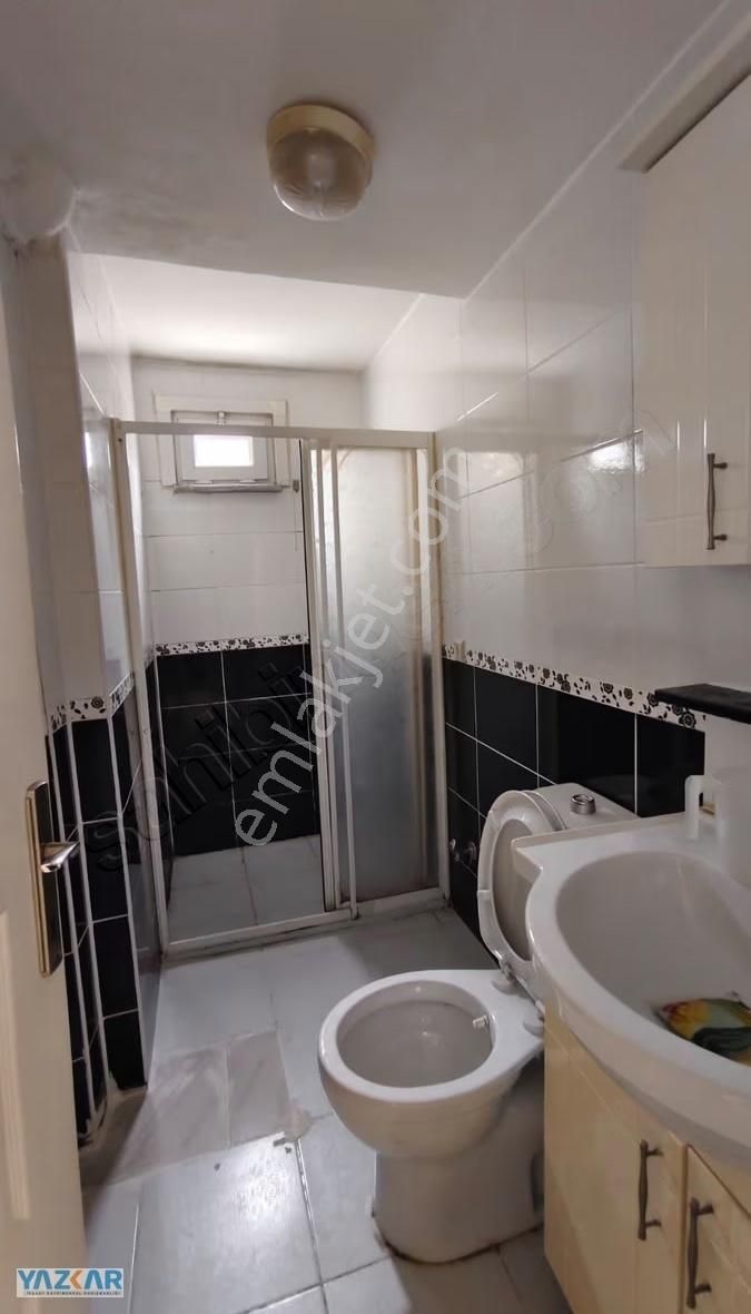 Yeşilkentte Kiralık 2+1 Arakat Daire Merkezi Konumda