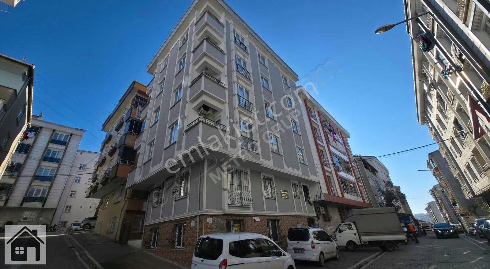 Kiralık 2+1 Giriş Bahçeli Daire