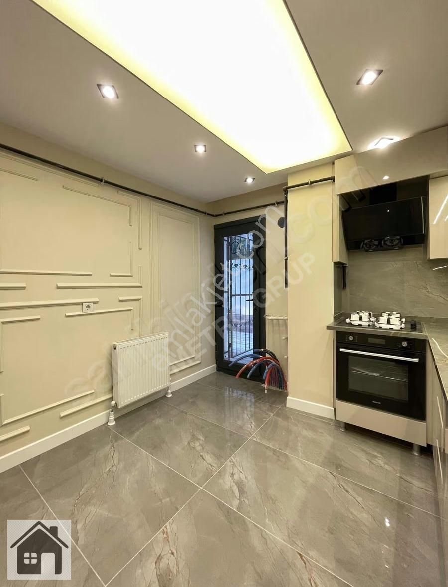 Beylikdüzü'nde 3 + 1 Harika Bahçeli Satılık Daire - Görsel 5