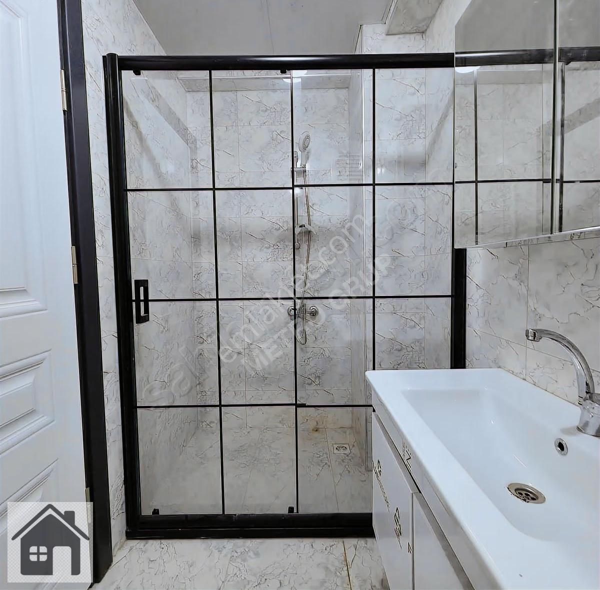 Mehterçeşme Mahallesinde Merkezi Konumda 2+1 Sıfır Daire - Görsel 4