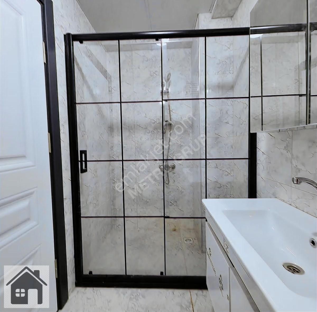 Mehterçeşme Mahallesinde Merkezi Konumda 2+1 Sıfır Daire - Görsel 17