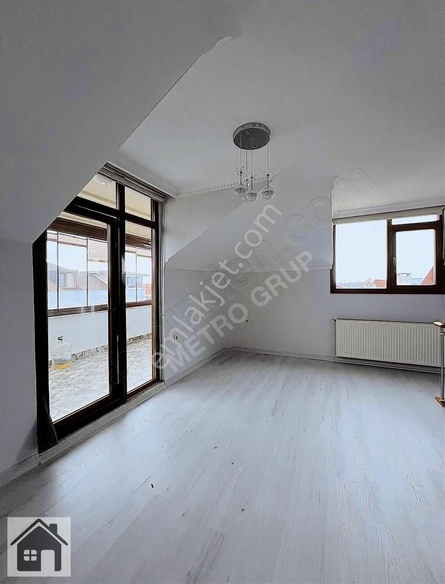 Cihangir'de Deniz Manzaralı 2+1 Dubleks Kiralık Daire - Görsel 18