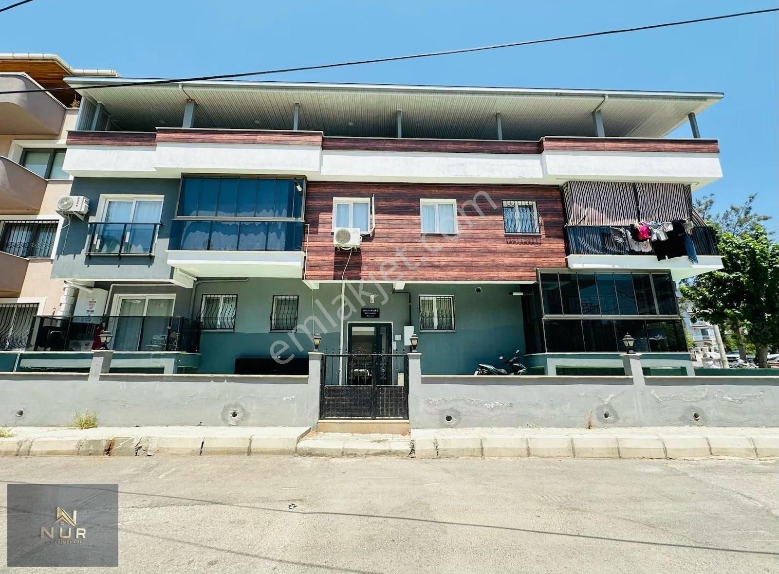 Bayraklı Osmangazi Mahallesi Kiralık 2+1 Daire - Görsel 3