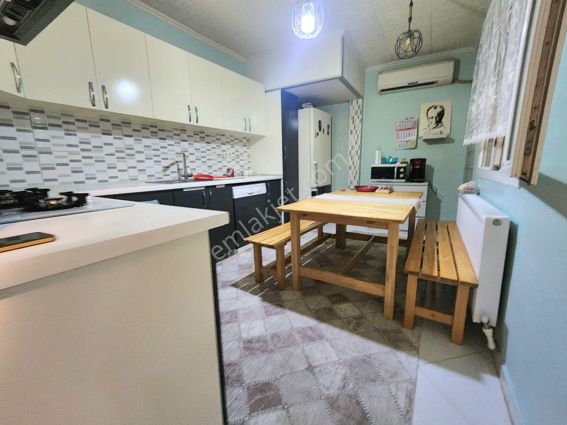 Bayraklı Çay Mah. Düzlükte 2 Katlı Müstakil Ev - Görsel 15