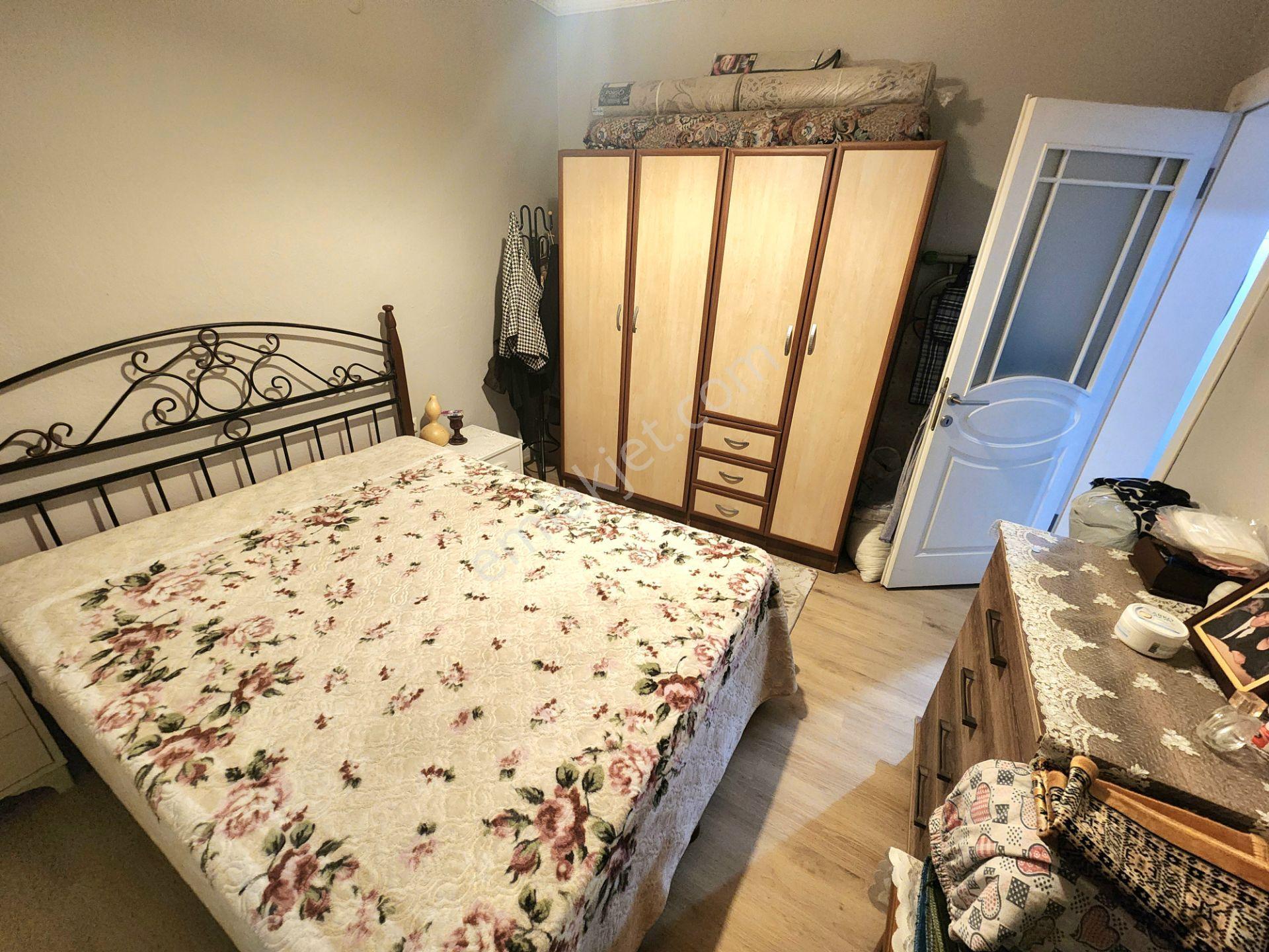 Bayraklı Çay Mah. Düzlükte 2 Katlı Müstakil Ev - Görsel 27