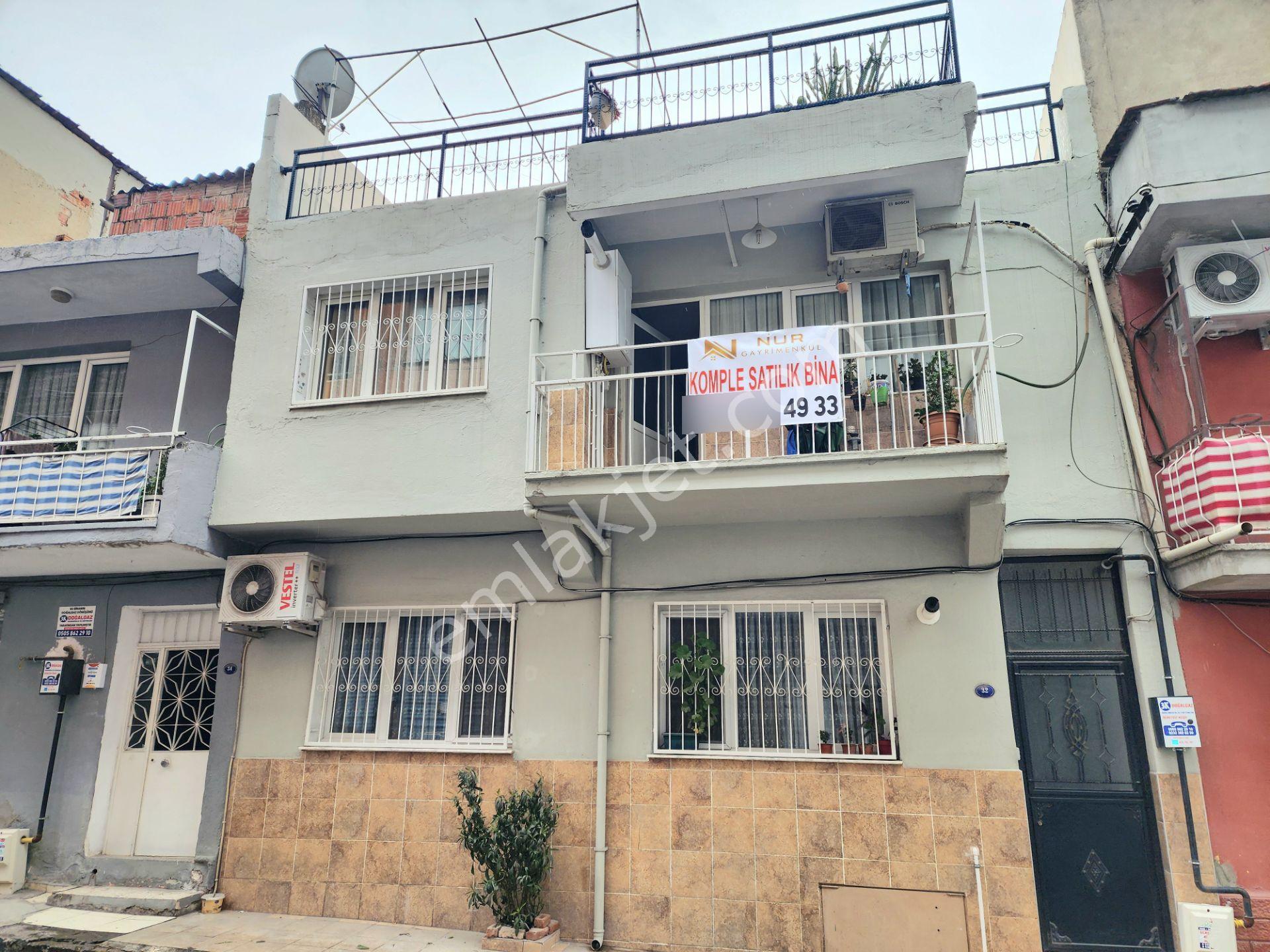 Bayraklı Çay Mah. Düzlükte 2 Katlı Müstakil Ev