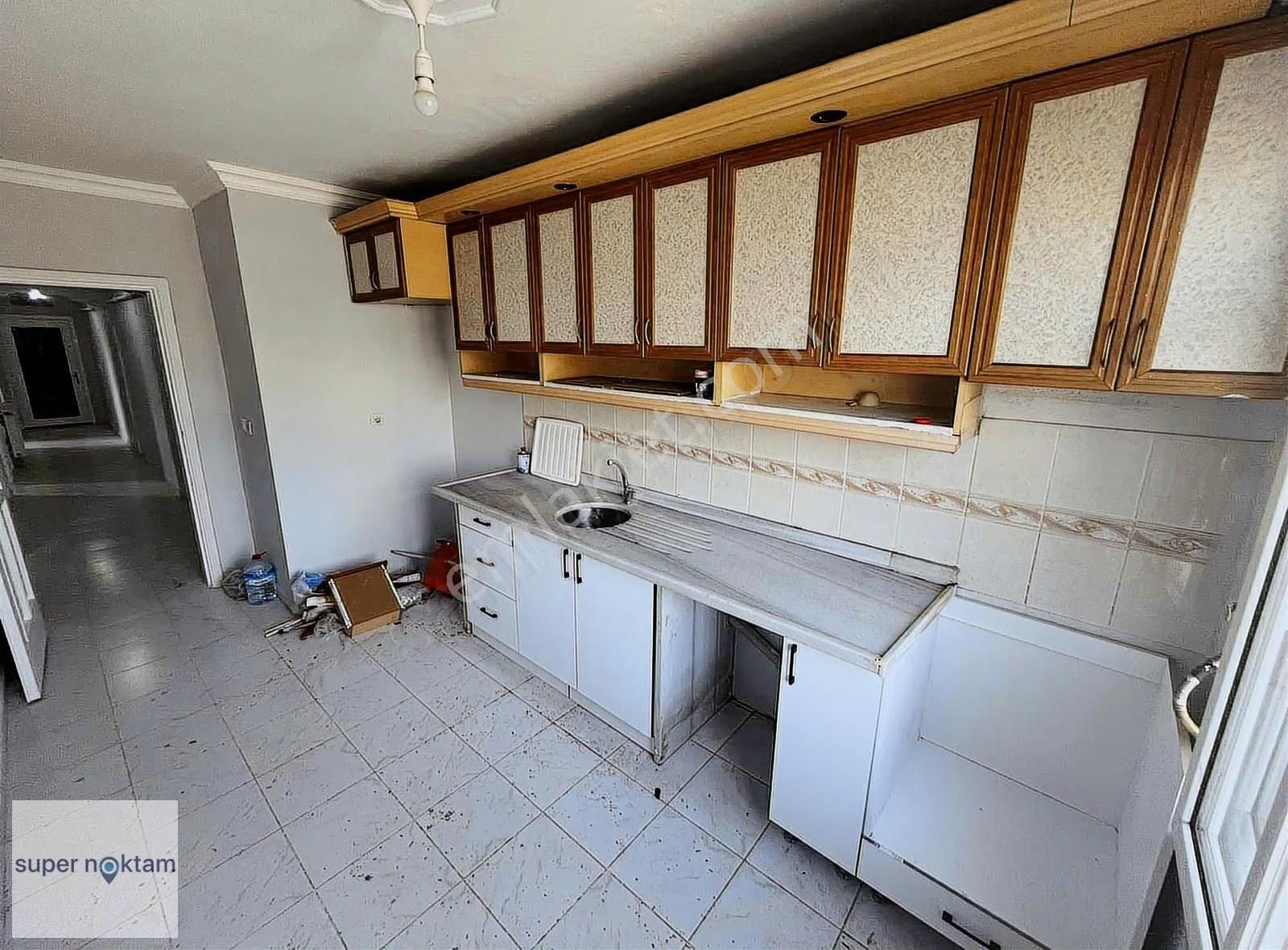 Atatürk Mahallesi'nde Satılık 2+1 Geniş Full Tadilatlı Daire - Görsel 15