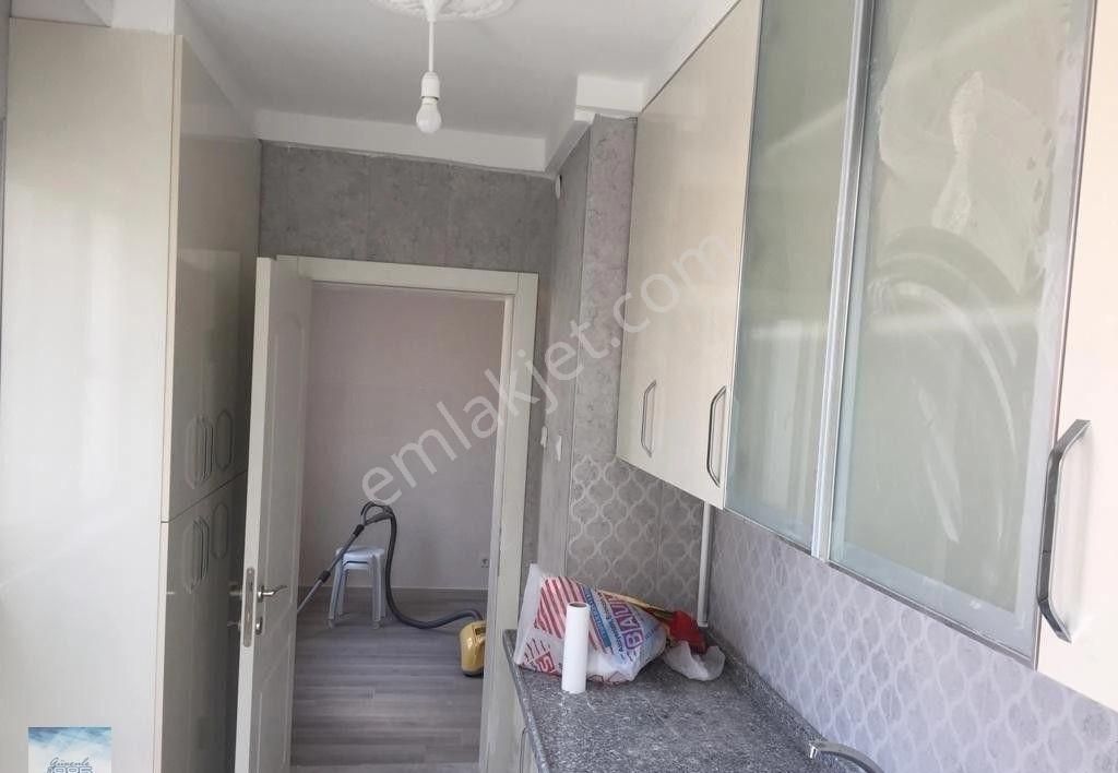 Bardacık Sokak 2. Kat 3+1 Bakımlı Kombili Açık Otoparklı 100m2 Doğu Güney Batı Cephe Kiracı Mart - Görsel 4