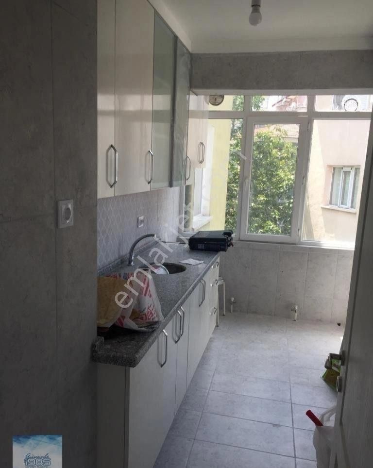 Bardacık Sokak 2. Kat 3+1 Bakımlı Kombili Açık Otoparklı 100m2 Doğu Güney Batı Cephe Kiracı Mart - Görsel 3