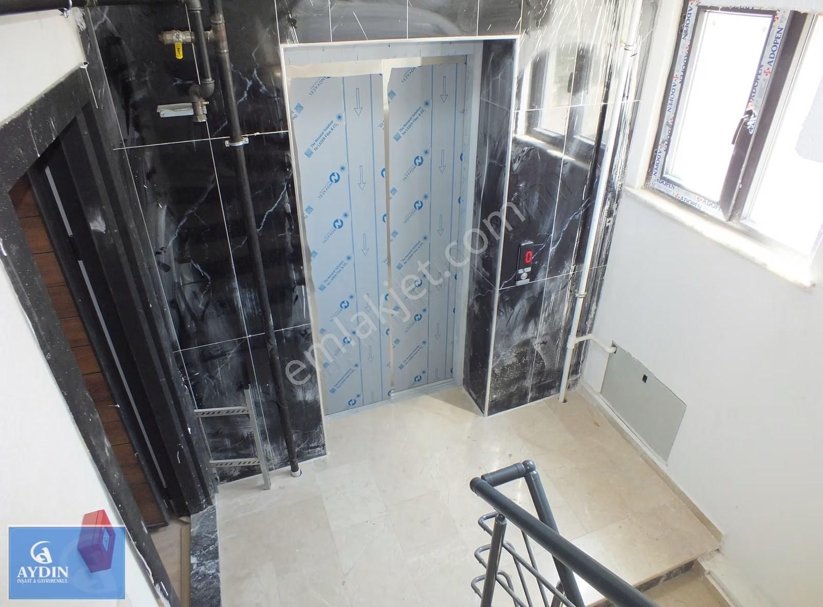 Velibaba Mah. Merkezi Konumda 3+1 Satılık 110m2 İskanlı Daire