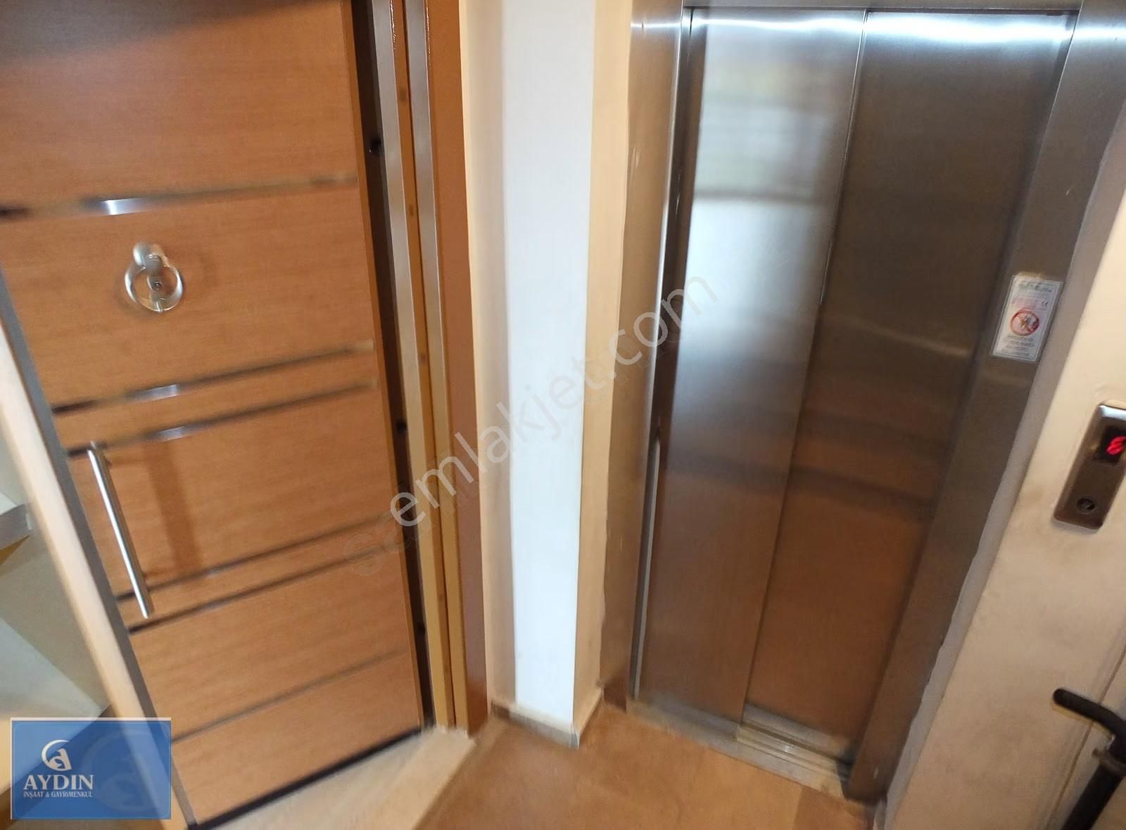 Aydın Gayrimenkulden 2+1 Kiralık 100m2 Asansörlü Balkonlu Daire