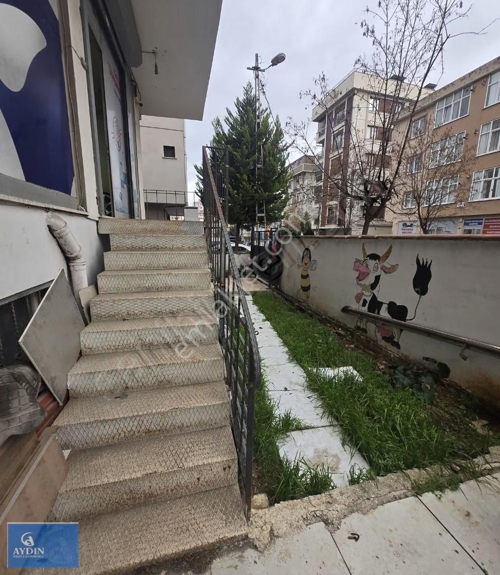 Pendik Esenler Mah. Metroya Yürüme Mesafesinde 130m2 Depolu Dükk - Görsel 2