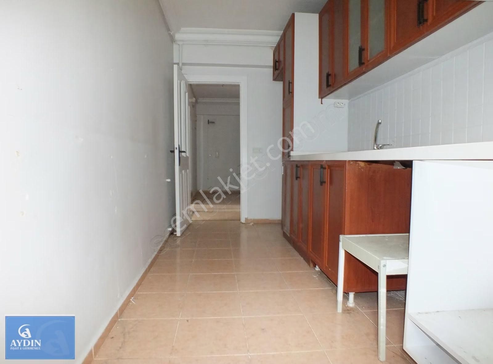 Metroya Yürüme Mesafesinde 4+2 Kiralık 180m2 Dublex Daire - Görsel 6