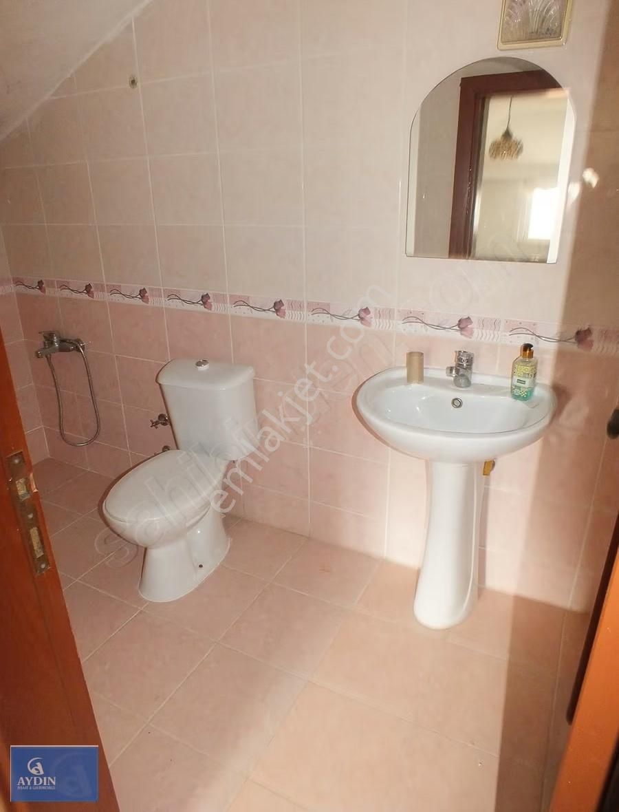 Metroya Yürüme Mesafesinde 4+2 Kiralık 180m2 Dublex Daire - Görsel 3