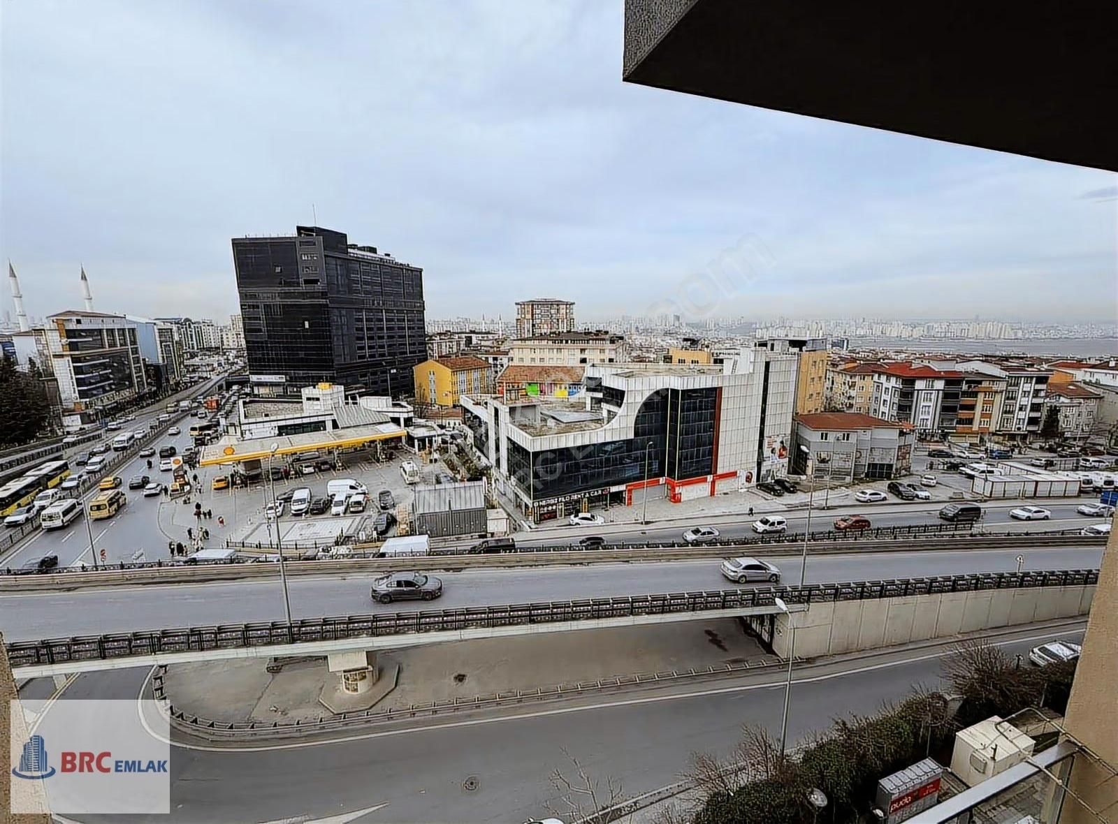 Esenyurt Ukra Hane Plus Aile Sitesi Büyük Boş Köşe Satılık 3+1 - Görsel 24