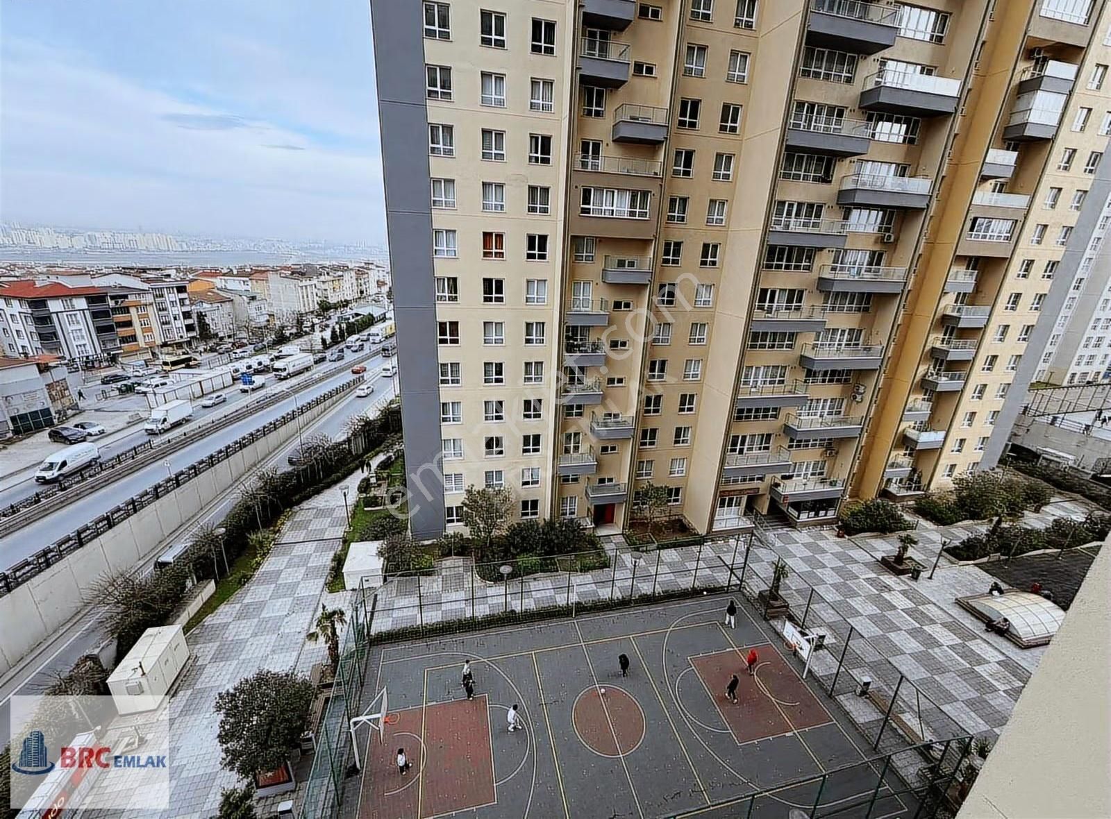 Esenyurt Ukra Hane Plus Aile Sitesi Büyük Boş Köşe Satılık 3+1 - Görsel 19