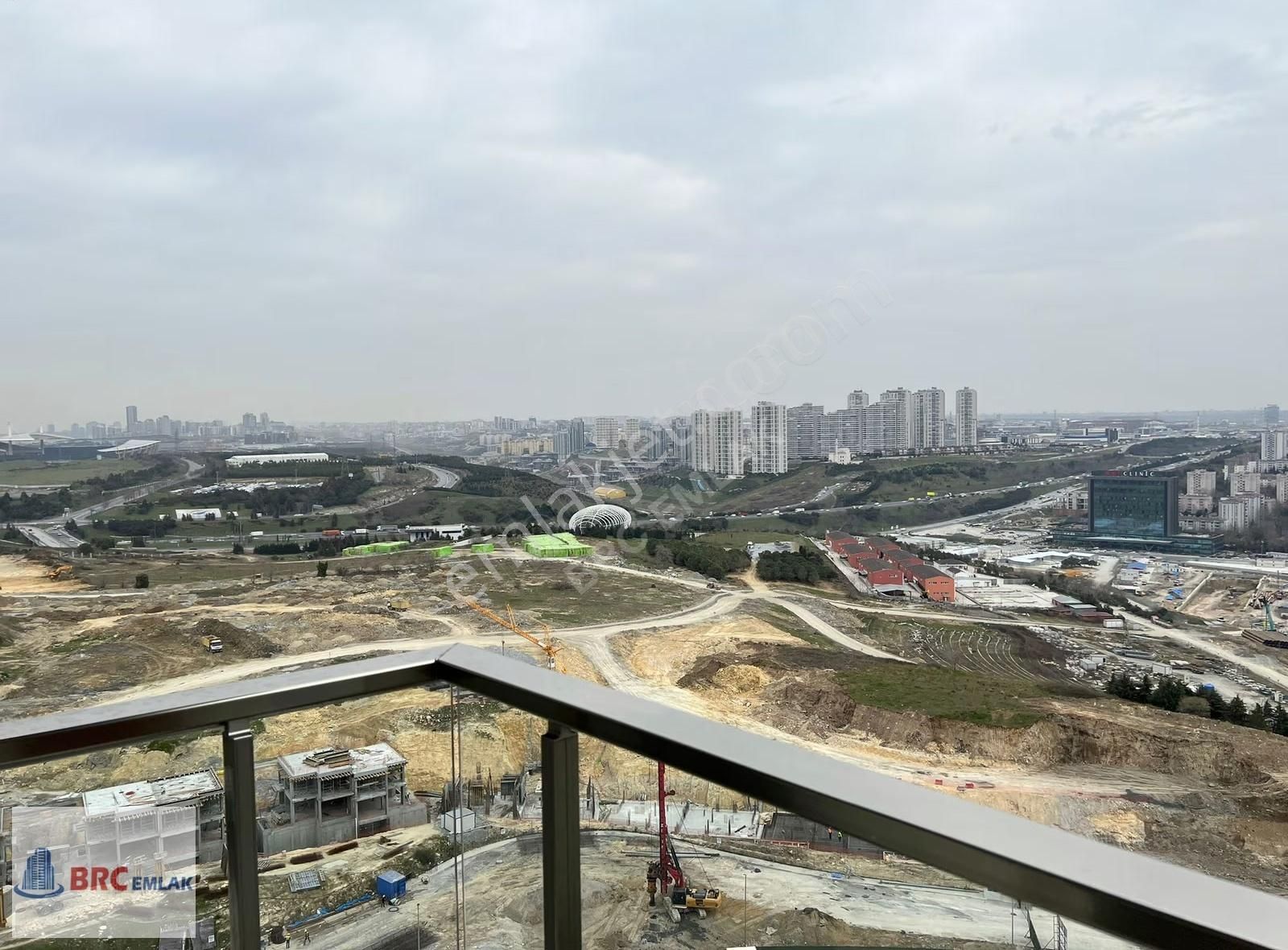 Halkalı Atakent Tema İstanbul Eşyalı Balkonlu Büyük Satılık 1+1 - Görsel 20