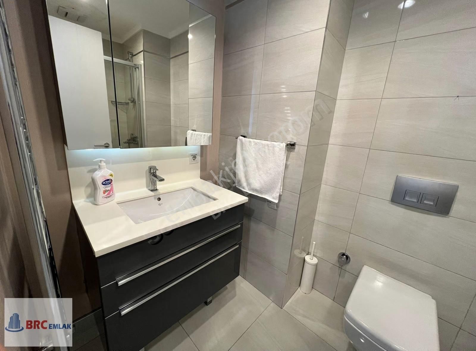 Halkalı Atakent Tema İstanbul Eşyalı Balkonlu Büyük Satılık 1+1 - Görsel 30