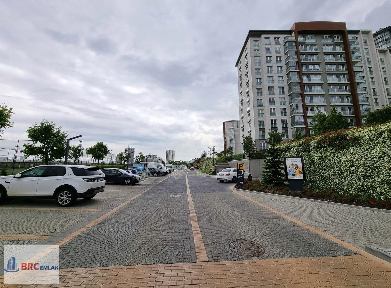 Halkalı Atakent Tema İstanbul Eşyalı Balkonlu Büyük Satılık 1+1 - Görsel 27