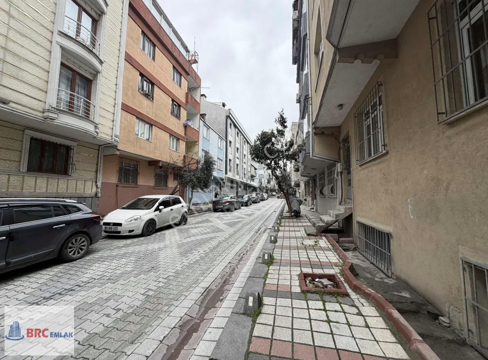 Sultangazi Cumhuriyet Mahallesinde Dubleks İki Ayrı Giriş Daire - Görsel 30