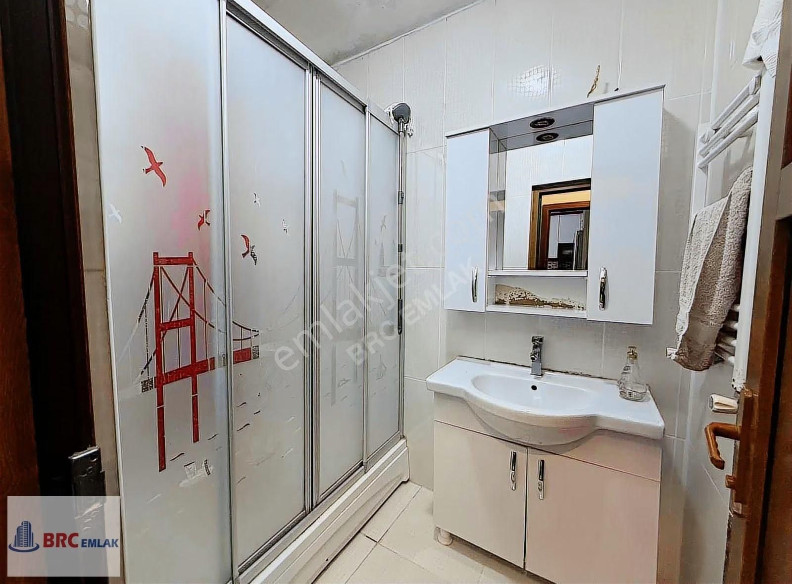 Sultangazi Cumhuriyet Mahallesinde Dubleks İki Ayrı Giriş Daire - Görsel 26