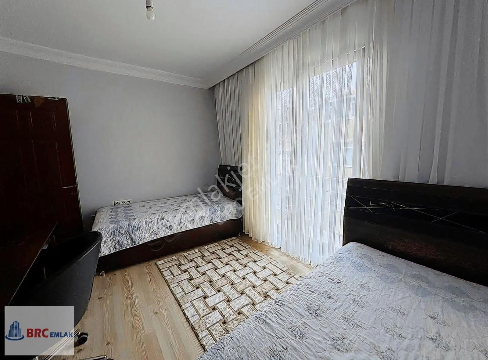 Sultangazi Cumhuriyet Mahallesinde Dubleks İki Ayrı Giriş Daire - Görsel 35