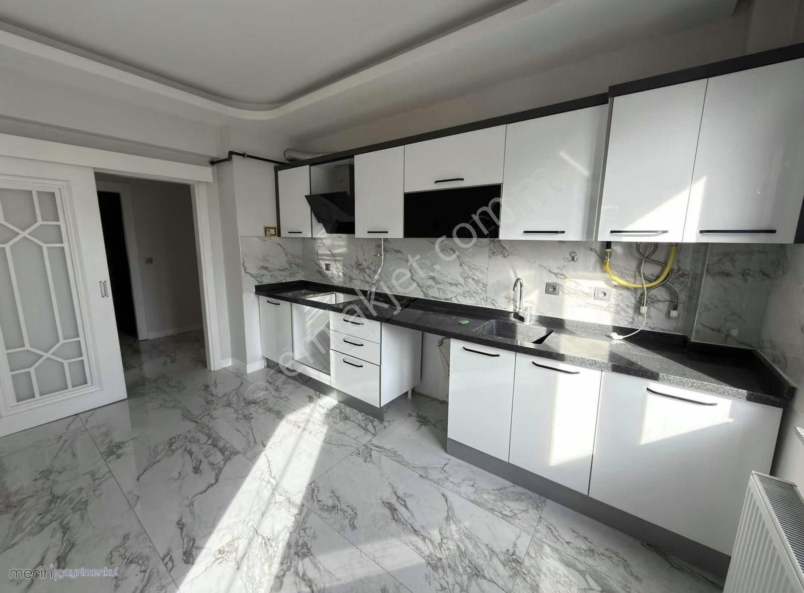 Gülsan Park İçi Full Yapılı 2.5+1 Meskenli Daire ! - Görsel 13