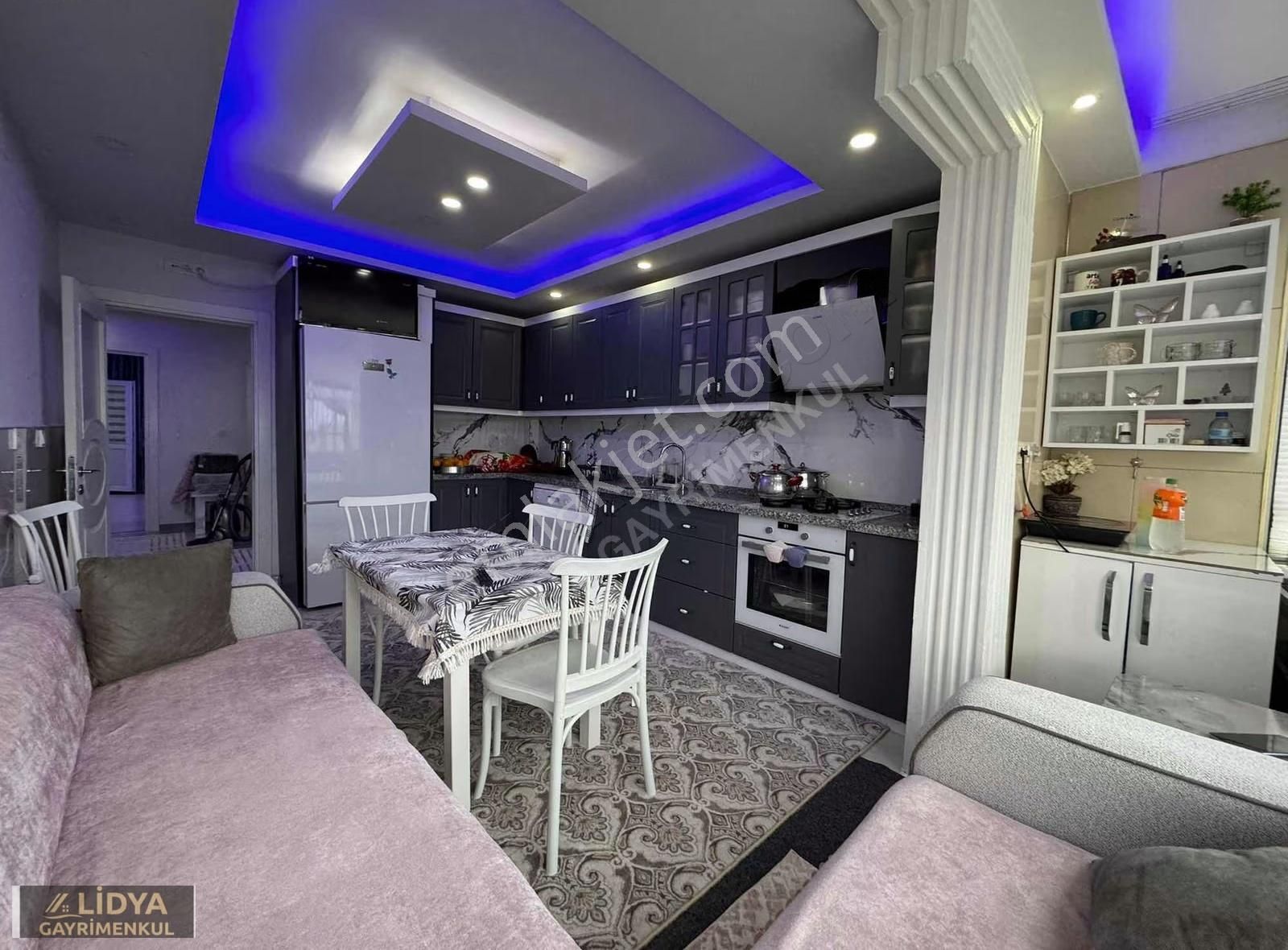 Aşağı Alata 3+1 Deniz Manzaralı Satılık Daire - Görsel 11