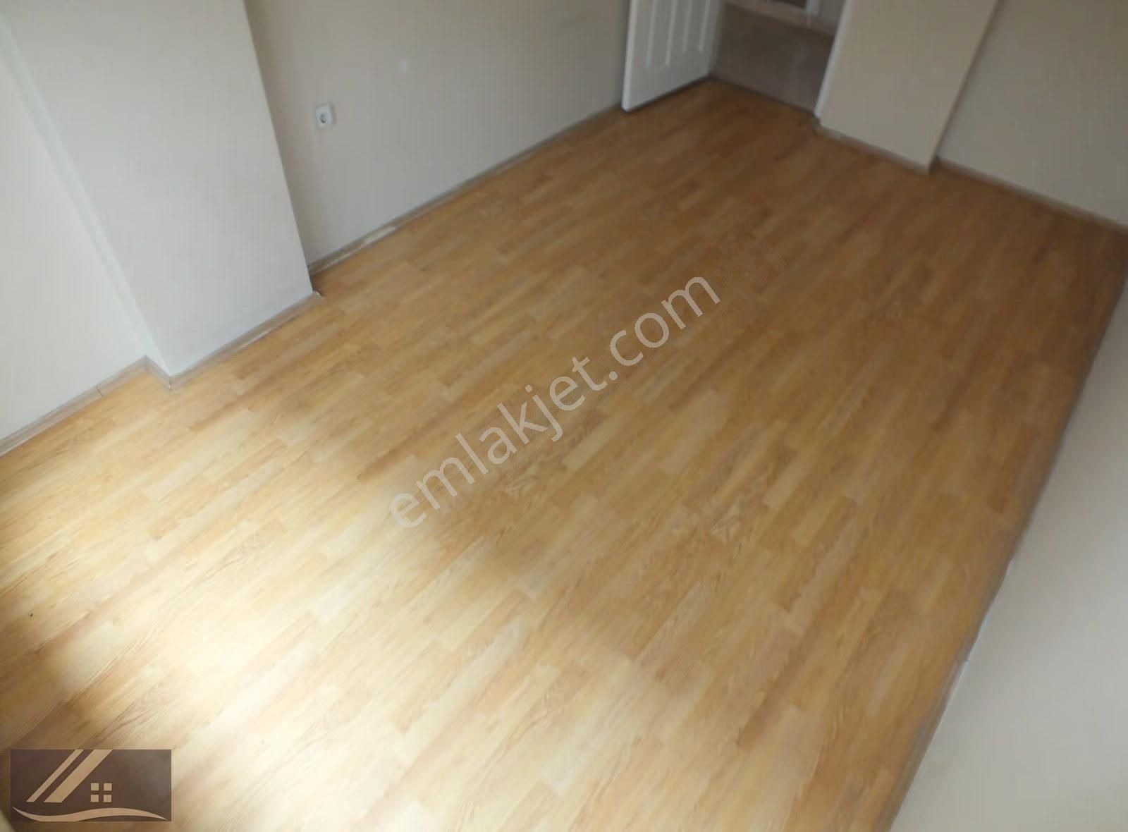 Mislife'tan Yeşilpınar Girne Caddesinde 2.kat 2+1 90 M2 Balkonlu - Görsel 22