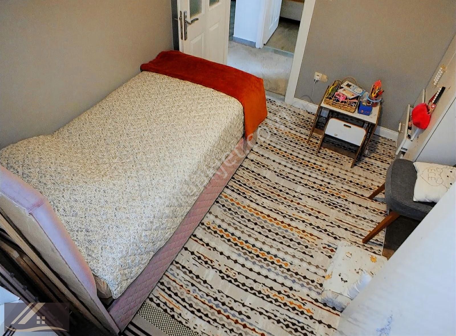 Mislife'tan Yeşilpınar Girne Caddesinde 1.kat 2+1 85 M2 Balkonlu - Görsel 17