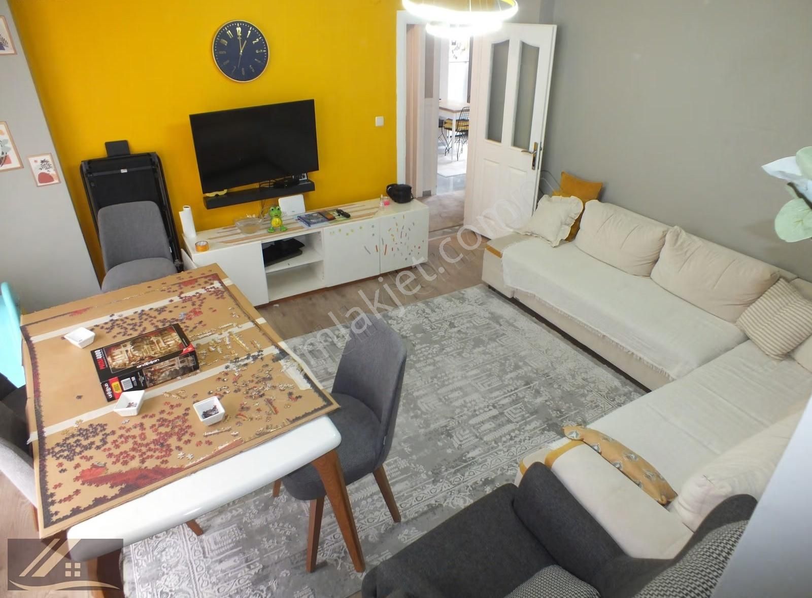 Mislife'tan Yeşilpınar Girne Caddesinde 1.kat 2+1 85 M2 Balkonlu - Görsel 27